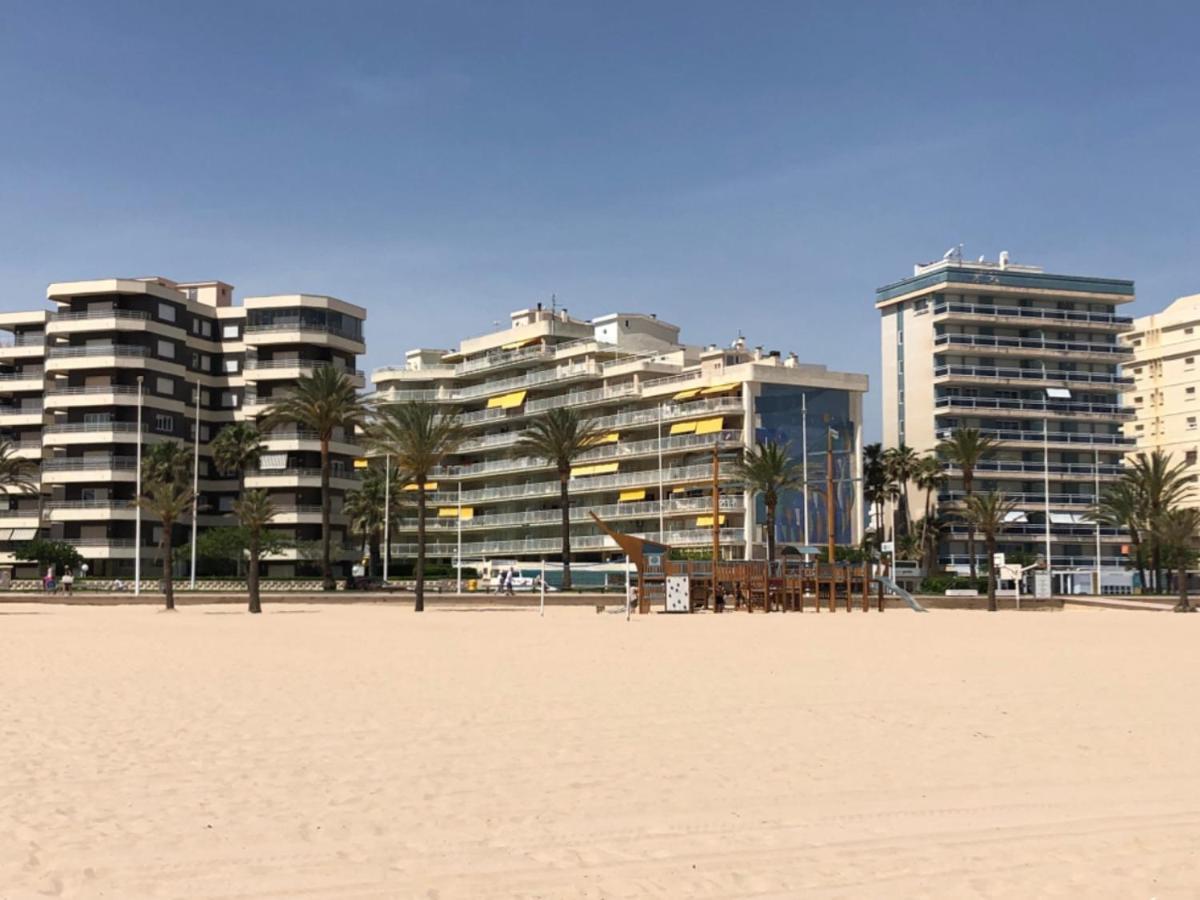 Playa de GandiaAguamarina Gandiaアパートメント エクステリア 写真